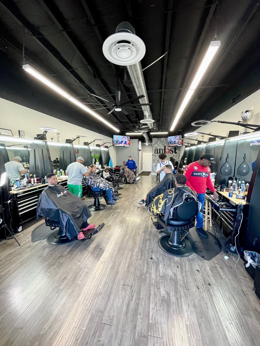 Ardest Barbershop | 40414 California Oaks Rd ste f, Murrieta, CA 92562, USA | Phone: (951) 319-1307