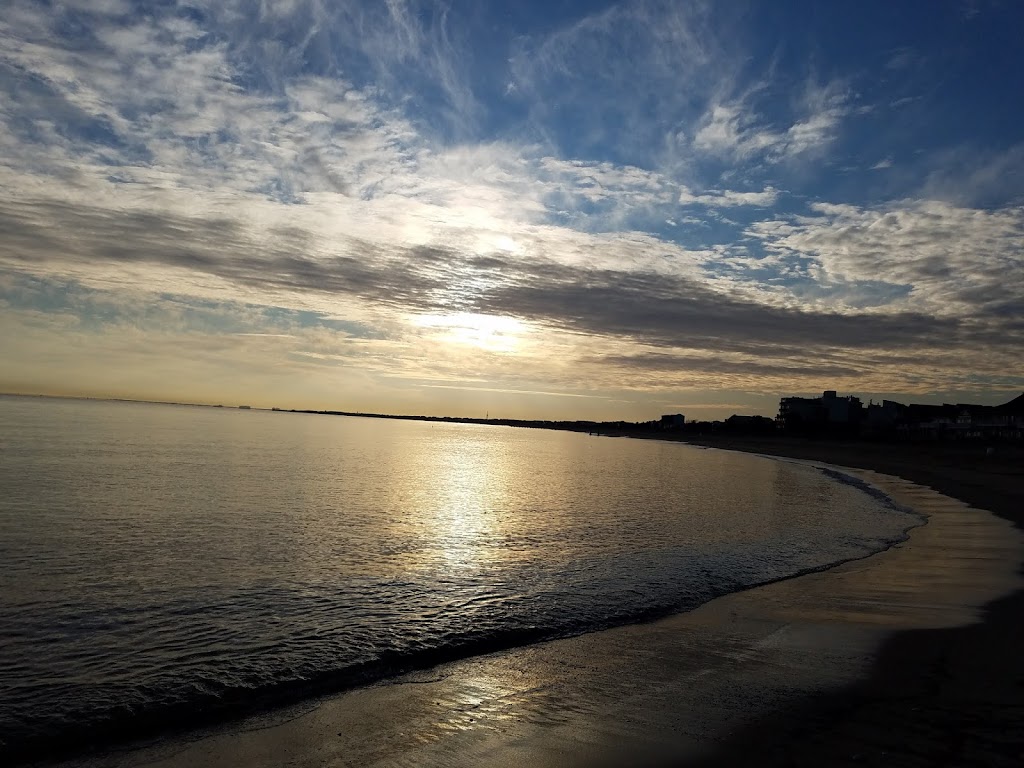 Ocean View Inn | 1020 E Ocean View Ave, Norfolk, VA 23503, USA | Phone: (757) 394-3240