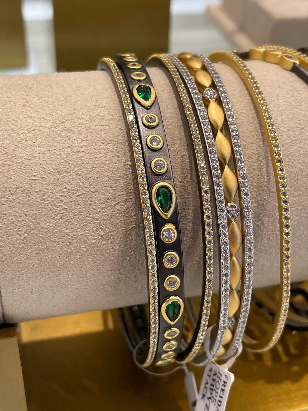 Royan Jewelry | 490 S Coast Hwy, Laguna Beach, CA 92651, USA | Phone: (949) 376-1900