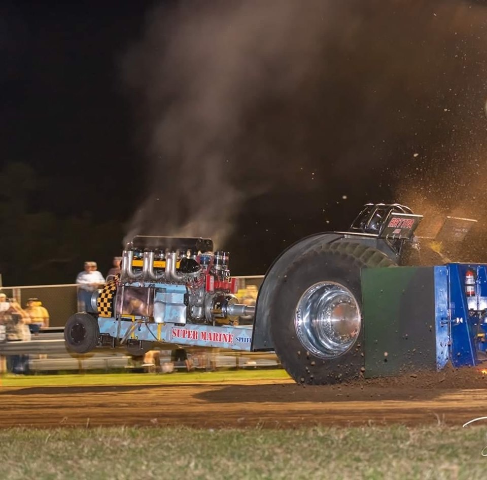 Lindsay Tractor Pull | 2228 FM 1199, Gainesville, TX 76240, USA | Phone: (940) 668-1535