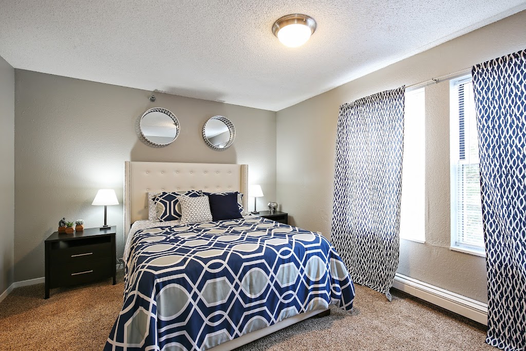 The Felix Apartment Homes | 1301 143rd St W, Burnsville, MN 55306 | Phone: (952) 206-4816