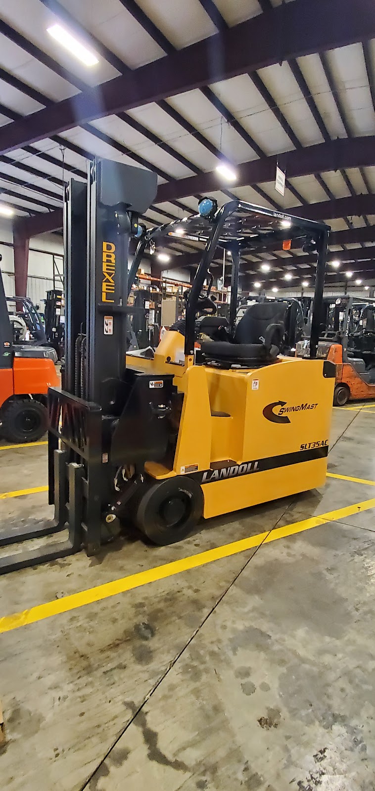 Toyota Material Handling PennWest, Inc. | 168 Westec Dr, Mt Pleasant, PA 15666, USA | Phone: (800) 221-5438