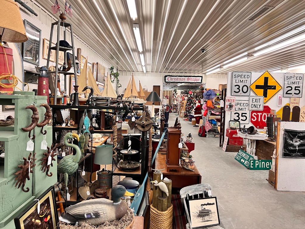 The Blue Crow Antique Mall | 32124 Lankford Hwy, Painter, VA 23420, USA | Phone: (757) 442-4150