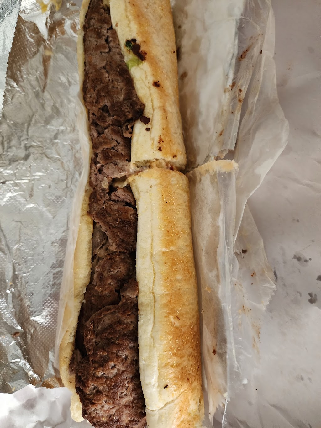 Lindas Steak Subs | 5014 Ritchie Hwy, Brooklyn Park, MD 21225, USA | Phone: (410) 636-0566