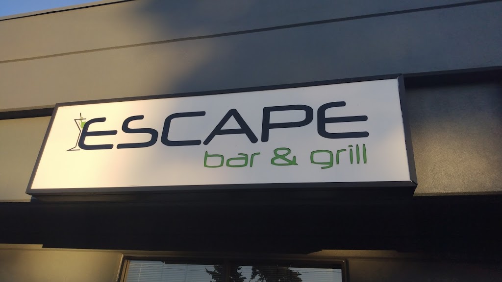 Escape Bar & Grill | 9004 NE Sandy Blvd, Portland, OR 97220 | Phone: (503) 255-4300