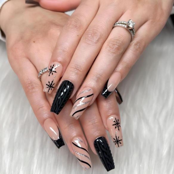 Super Hot Nails & Spa | 15850 Apple Valley Rd #117, Apple Valley, CA 92307, USA | Phone: (760) 242-1464