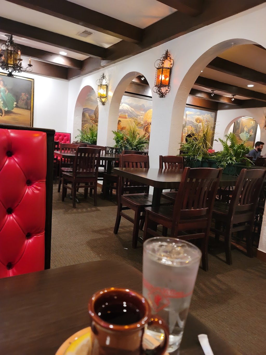 Mexican Village Restaurant | 2600 Bagley St, Detroit, MI 48216, USA | Phone: (313) 237-0333