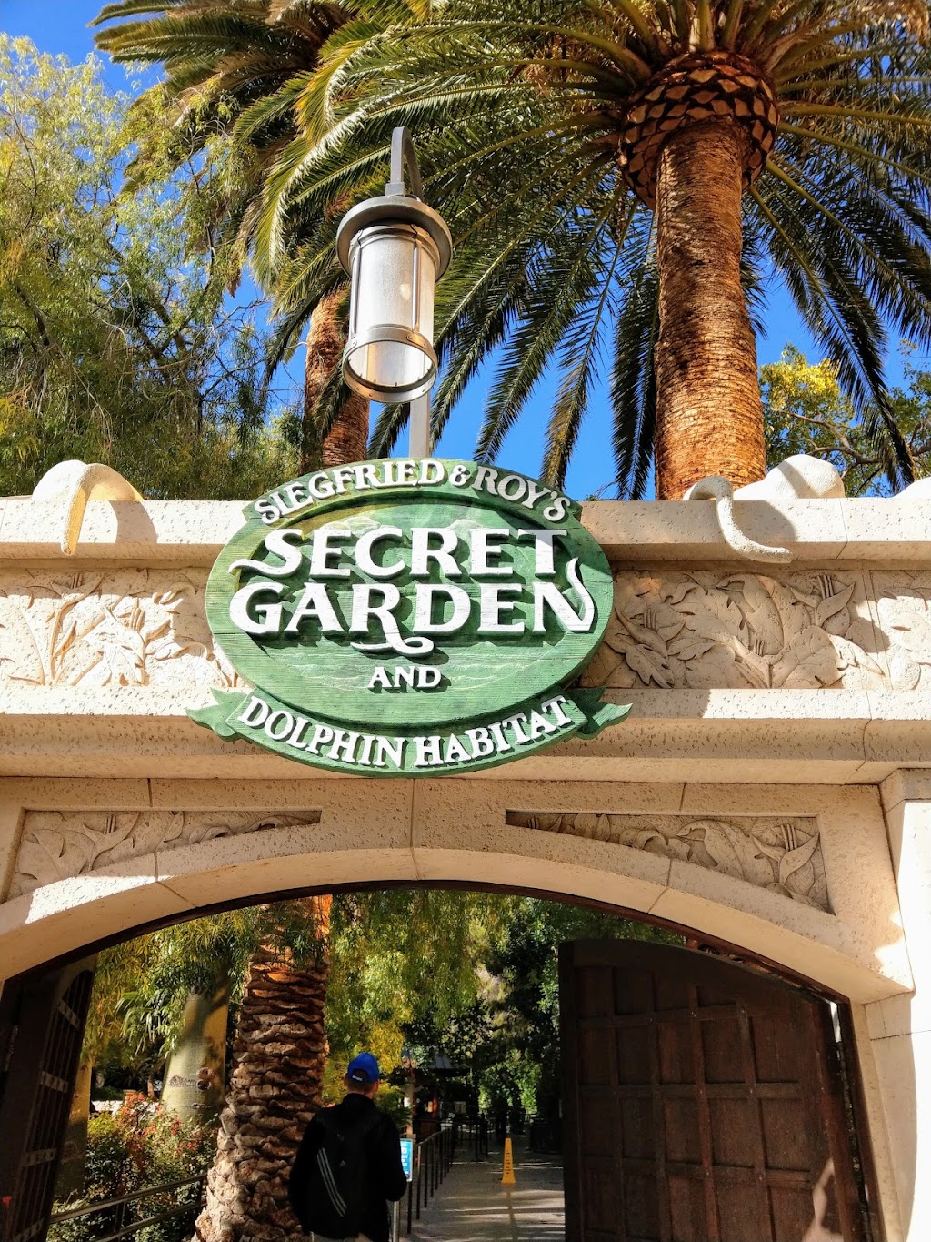 Secret Garden Store | 3400 Las Vegas Blvd S, Las Vegas, NV 89109 | Phone: (800) 374-9000