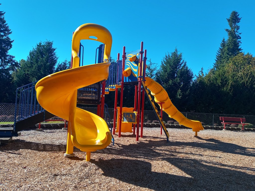 Hamilton Ridge Playground | 37702 Hamilton Ridge Dr, Sandy, OR 97055, USA | Phone: (503) 668-5569