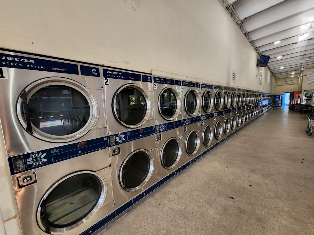 Gold Star Coin Laundromat | 585 NE 164th Terrace, North Miami Beach, FL 33162, USA | Phone: (305) 760-2724