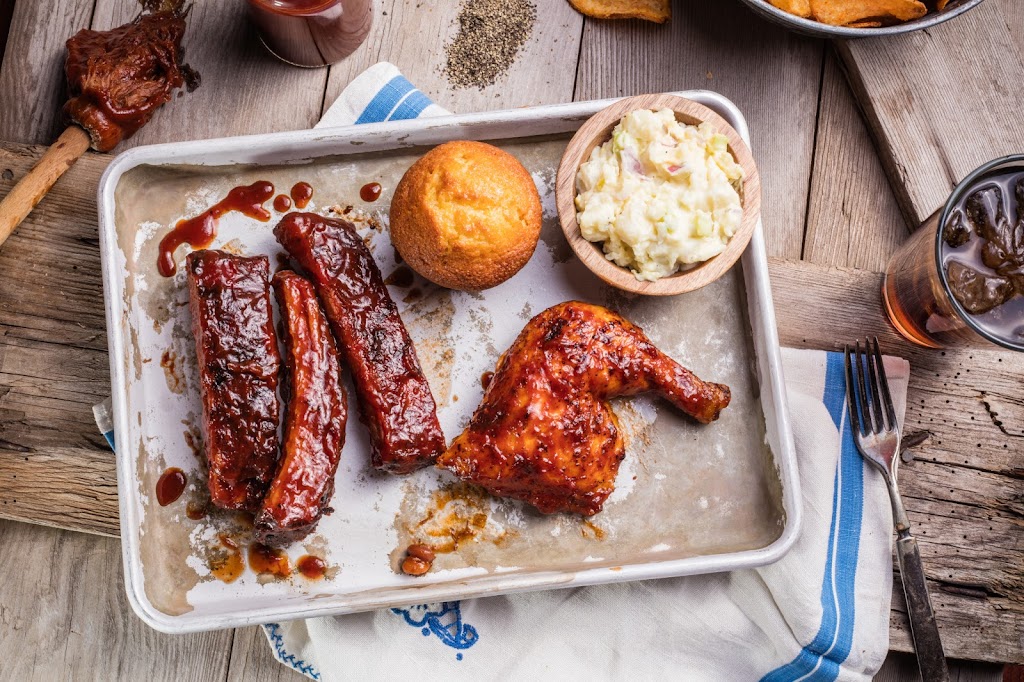 Famous Daves Bar-B-Que - Delivery Only | 12036 Lakewood Blvd, Downey, CA 90242, USA | Phone: (562) 803-0108