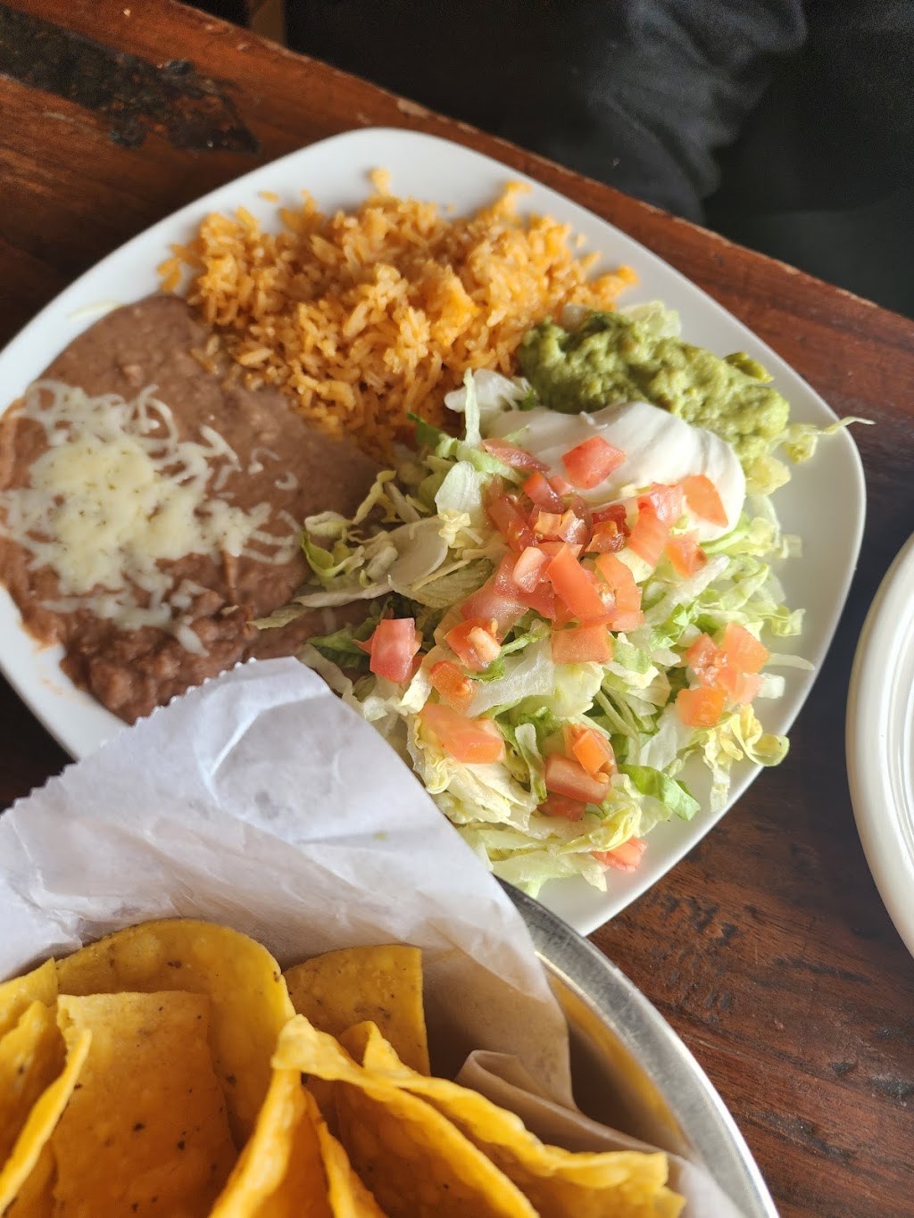 El Azteca | 6670 150th St W, Apple Valley, MN 55124, USA | Phone: (952) 432-3727