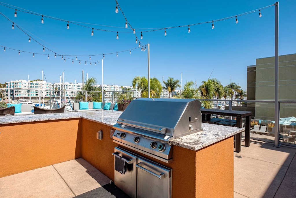 Harborside Marina Bay Apartments | 14015 Tahiti Way, Marina Del Rey, CA 90292, USA | Phone: (424) 835-5813