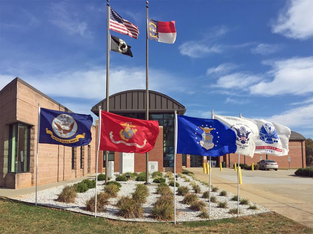 Walkertown Branch Library | 2969 Main St, Walkertown, NC 27051 | Phone: (336) 703-2990