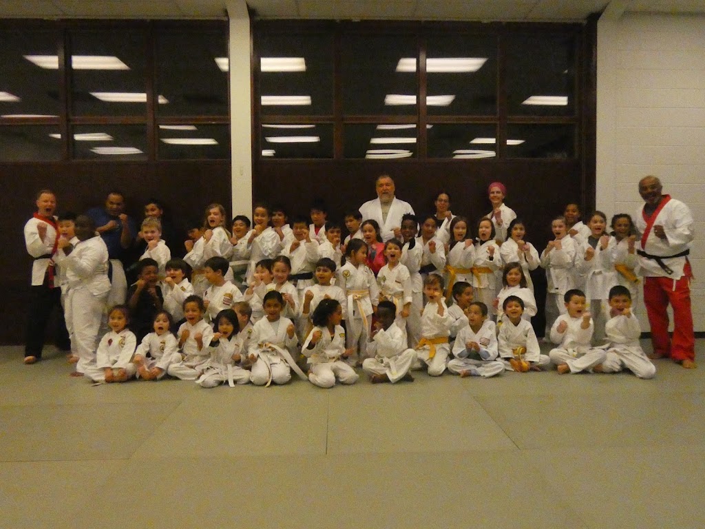 WCRB Karate | 2133 N Taft St, Arlington, VA 22201 | Phone: (703) 241-9272