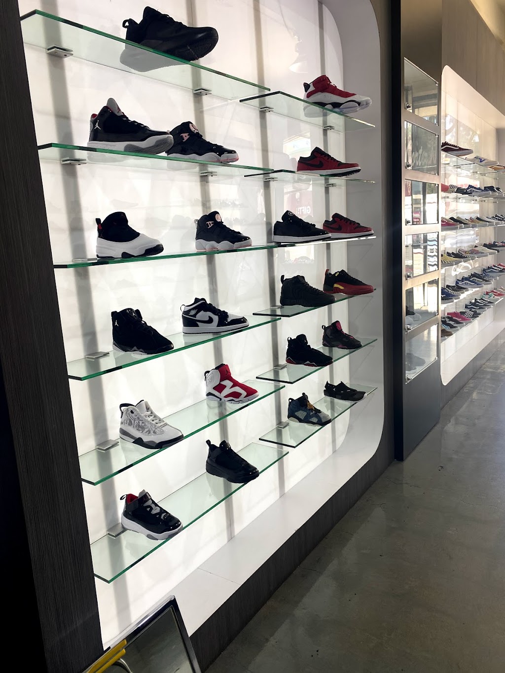 Sally Shoes | 10839 Main St, El Monte, CA 91731, USA | Phone: (626) 401-9779