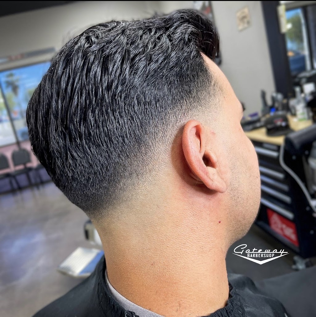 Gateway Barbershop | 18256 E Williams Field Rd #4, Gilbert, AZ 85295, USA | Phone: (480) 840-9095