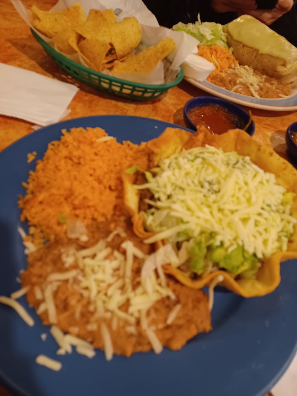 El Jardin Mexican Restaurant | 2533 Center Ave, Janesville, WI 53546, USA | Phone: (608) 741-8917