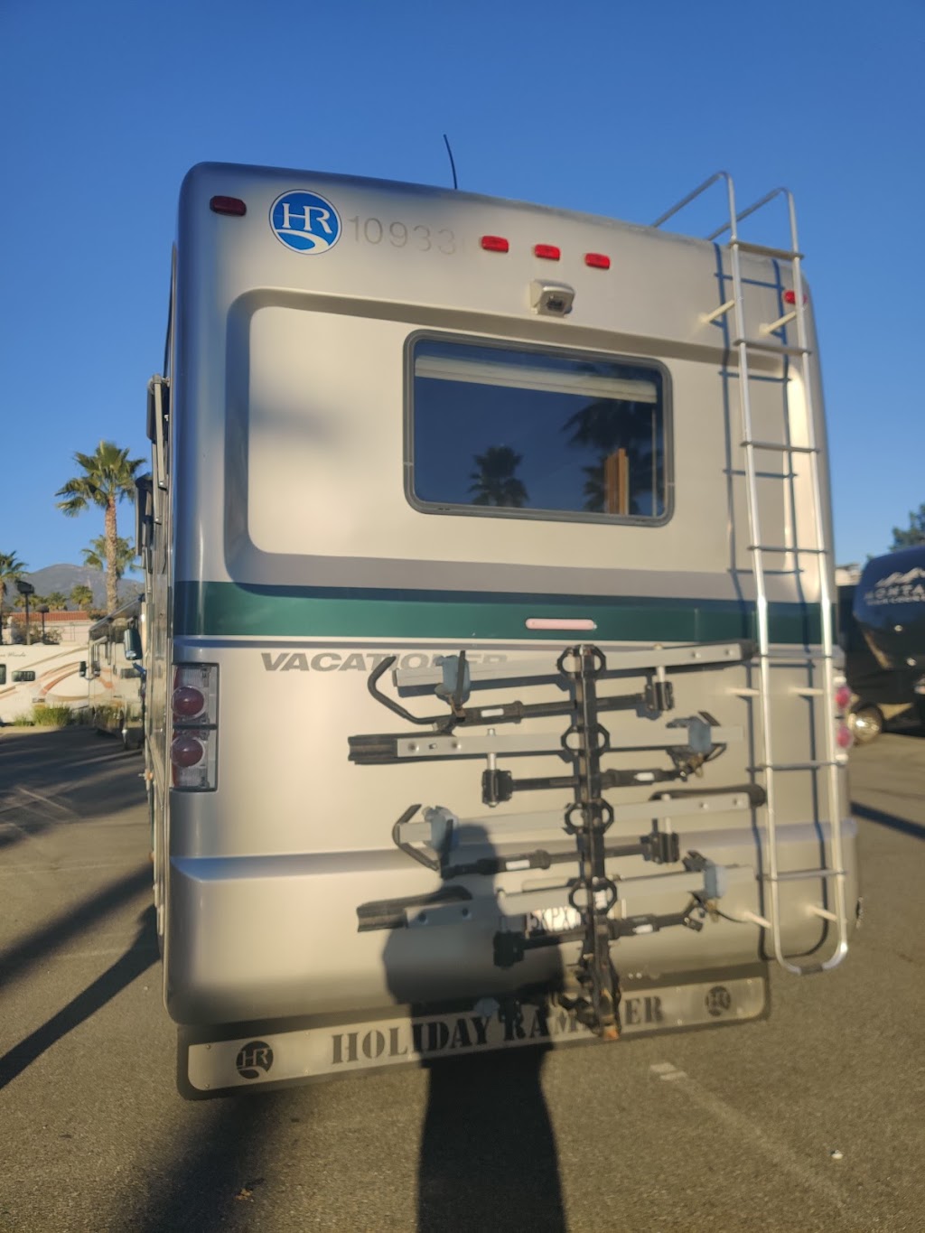 Rancho Santa Margarita RVs & Vehicles Sales | 29901 Santa Margarita Pkwy #A, Rancho Santa Margarita, CA 92688, USA | Phone: (949) 709-4211