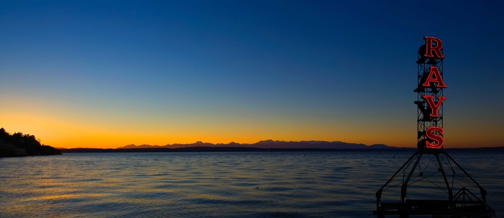 Rays Boathouse | 6049 Seaview Ave NW, Seattle, WA 98107, USA | Phone: (206) 789-3770