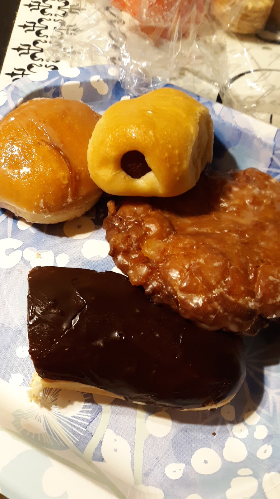 OLD FASHIONED DONUTS | 1322 10th St, Floresville, TX 78114, USA | Phone: (830) 393-2957
