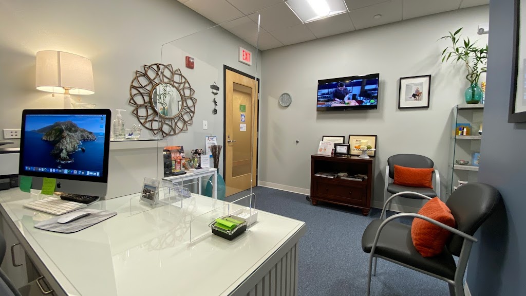 Physical Therapy of Lake Forest | 840 South Waukegan Road #212 Second Floor of the Forest Square Building, Lake Forest, IL 60045, USA | Phone: (847) 455-6674