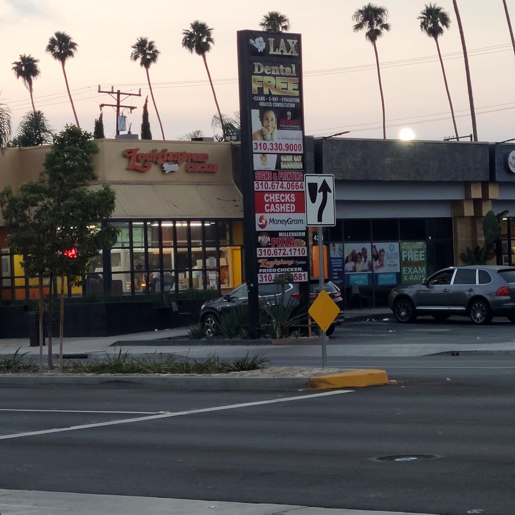 Louisiana Famous Fried Chicken | 4211 W Century Blvd, Inglewood, CA 90304, USA | Phone: (310) 671-5581