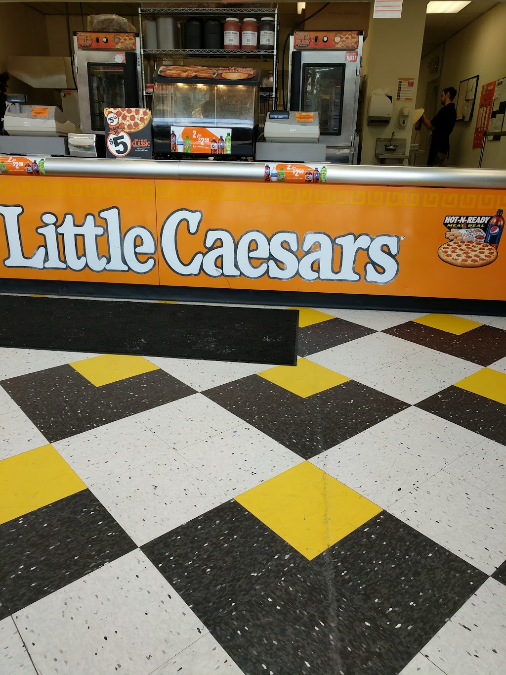 Little Caesars Pizza | 3107 Greene Ave SUITE 5, Fort Worth, TX 76109, USA | Phone: (817) 927-9700