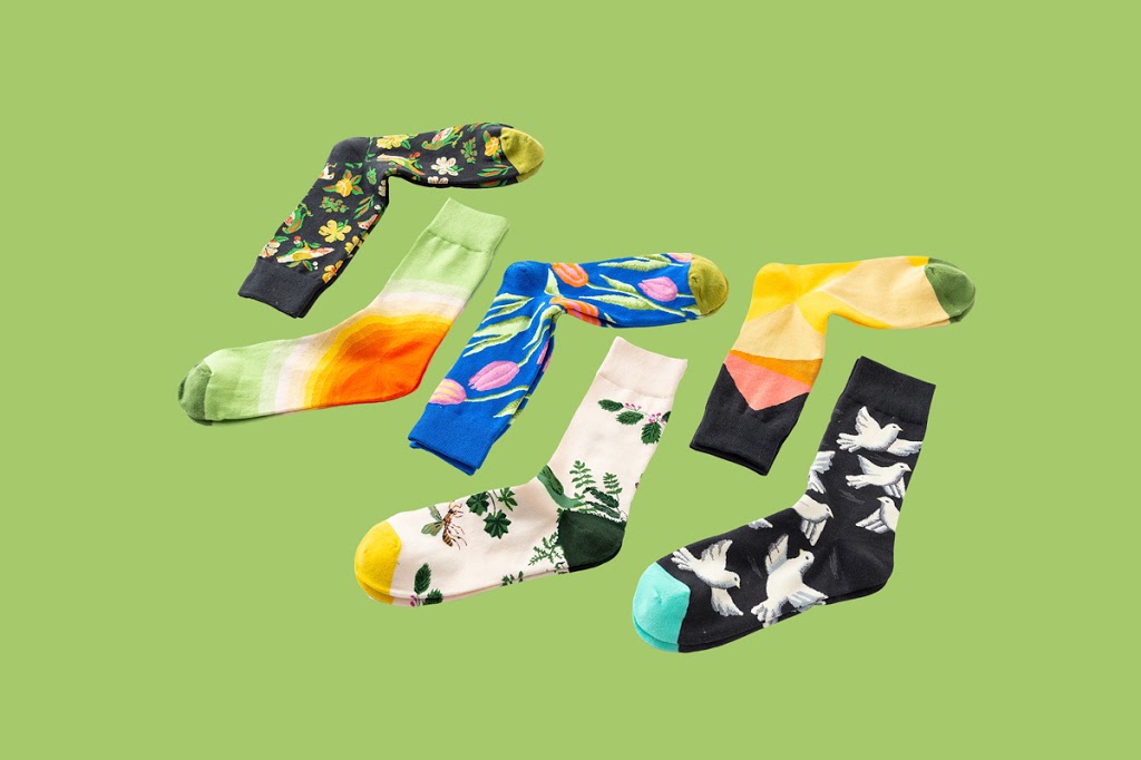 Loro Socks | 30 Sable Loop, Staten Island, NY 10306, USA | Phone: (800) 270-3724