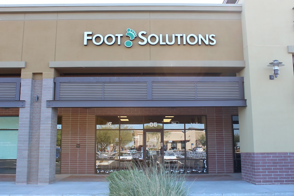 FOOT SOLUTIONS GOODYEAR | 1981 N PebbleCreek Pkwy #5, Goodyear, AZ 85395, USA | Phone: (623) 536-6676