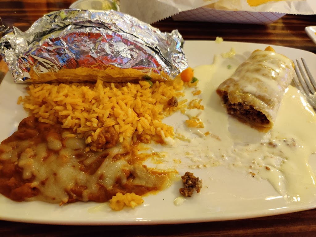 Las Fuentes Mexican Restaurant | 8025 MacKenzie Rd, Affton, MO 63123 | Phone: (314) 932-7552