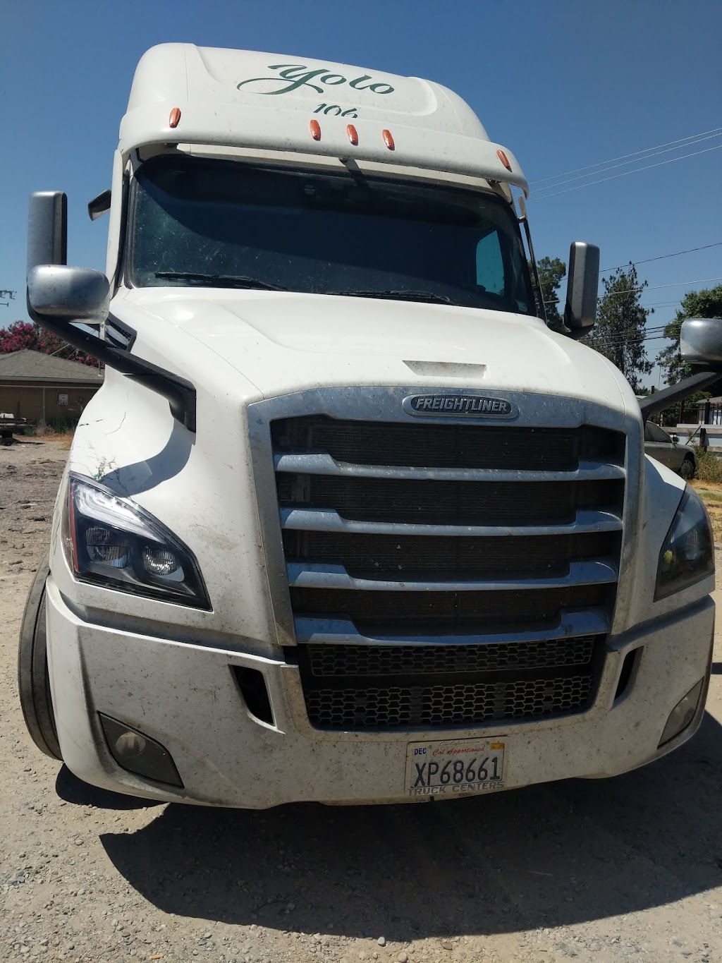 Youngs Transport | 3681 W Belmont Ave, Fresno, CA 93722, USA | Phone: (559) 485-0014