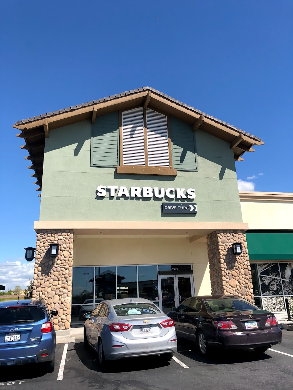 Starbucks | 4010 Sunrise Blvd Unit 130, Rancho Cordova, CA 95742, USA | Phone: (916) 247-5712