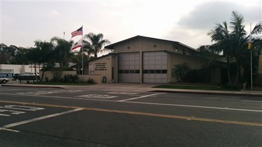 Los Angeles County Fire Dept. Station 45 | 4020 Candlewood St, Lakewood, CA 90712, USA | Phone: (562) 634-1235