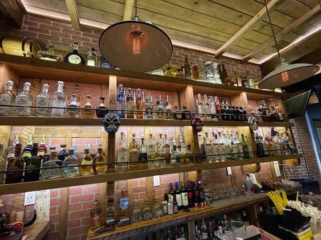 Tulcingo Del Valle | 665 10th Ave, New York, NY 10036, USA | Phone: (212) 262-5510
