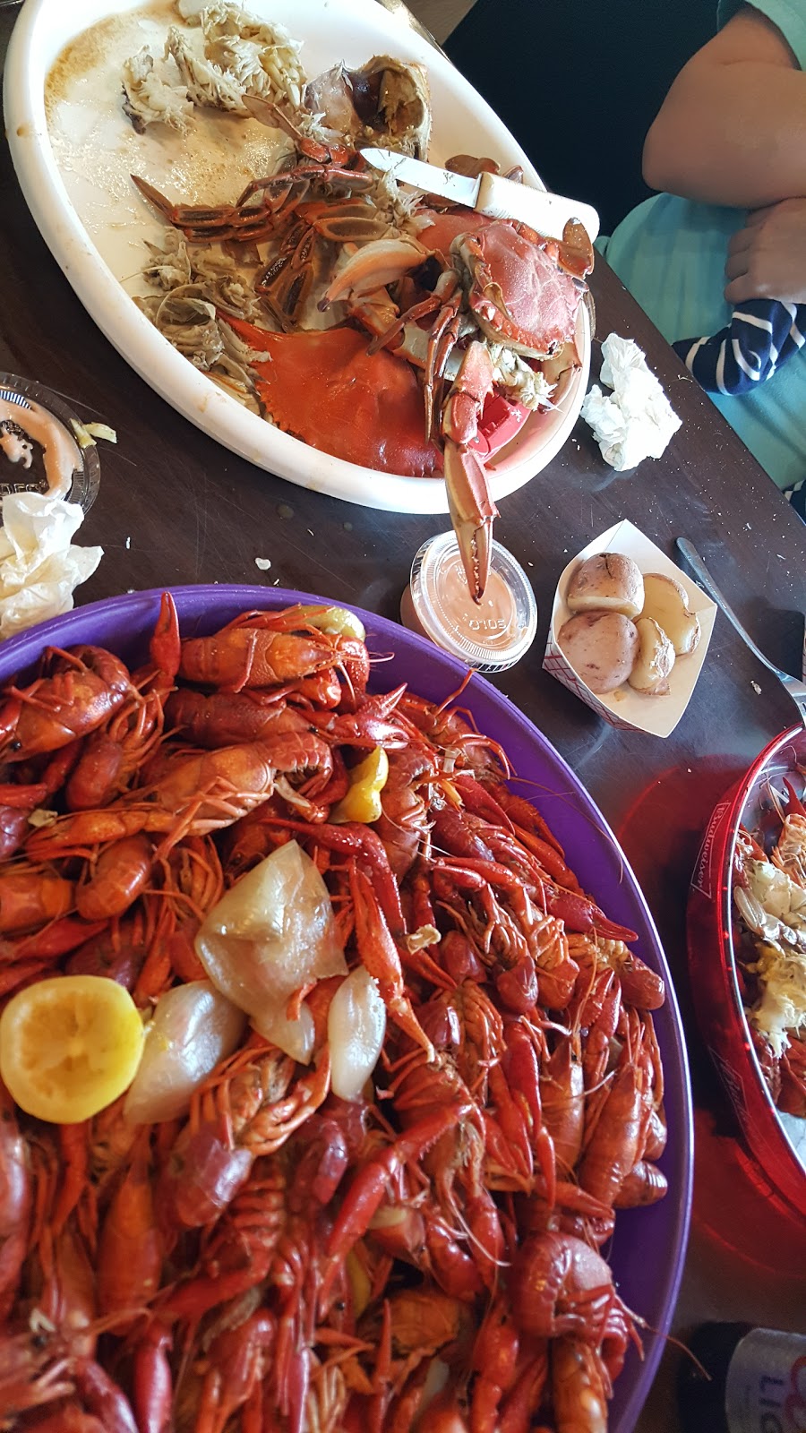 Punchs Seafood Shack | 369 Bayou Dularge Rd, Houma, LA 70363, USA | Phone: (985) 209-7969