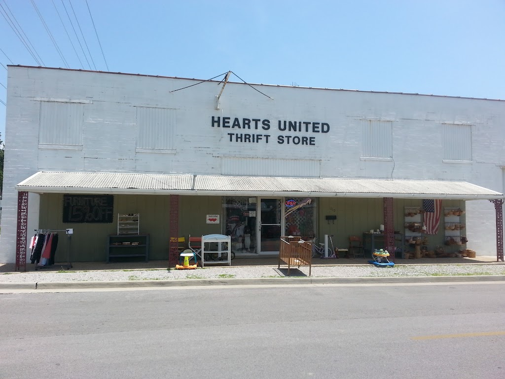 Hearts United Association - Thrift Store | 110 N Jackson St, Litchfield, IL 62056, USA | Phone: (217) 324-2876