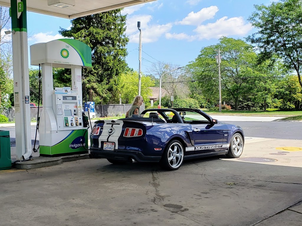 bp | 14000 W Greenfield Ave, Brookfield, WI 53005, USA | Phone: (262) 784-1131