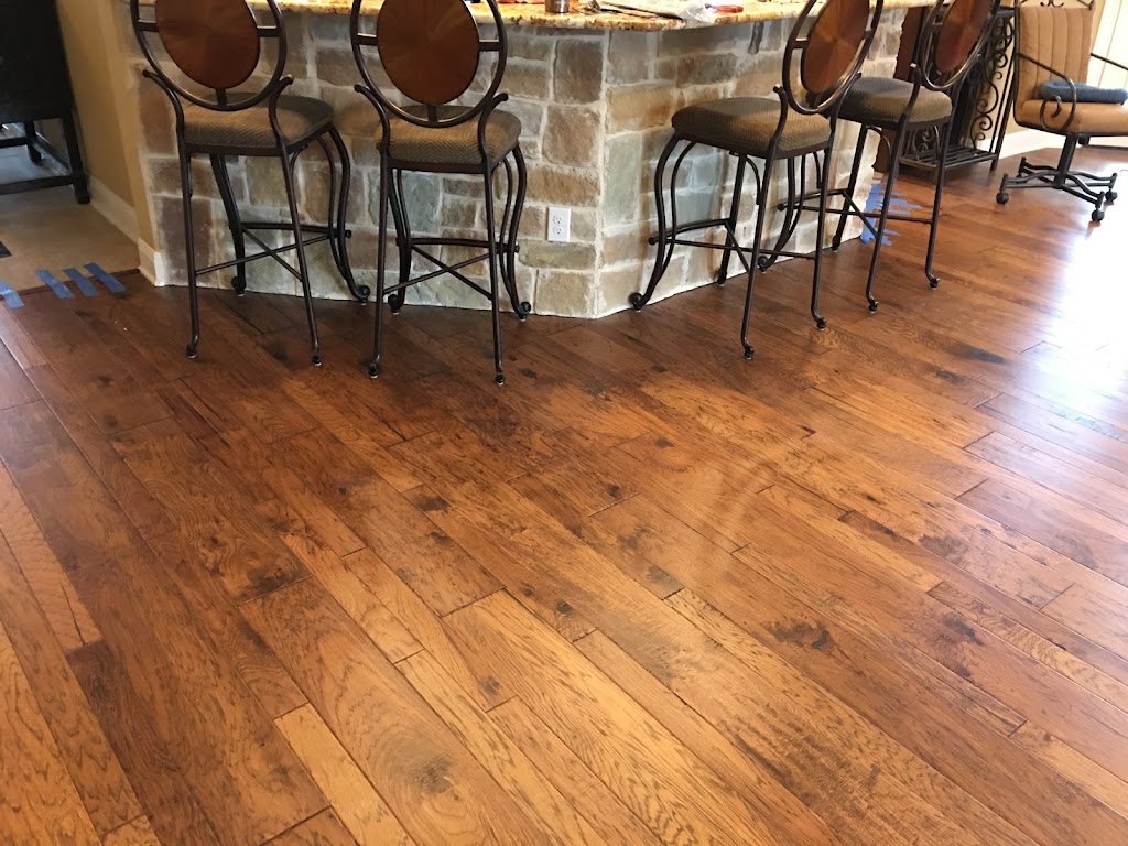 Uptown Flooring, LLC | 11768 PR 37, Lakehills, TX 78063, USA | Phone: (210) 452-8669