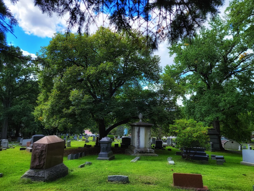 Mount Peace Cemetery | 183 Aqueduct St, Akron, OH 44303, USA | Phone: (330) 253-4551