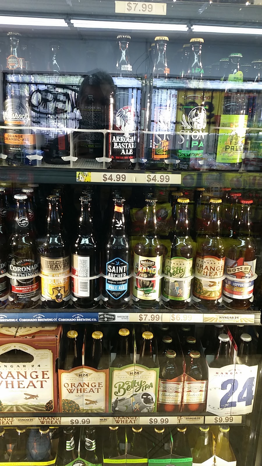 Lakeside Liquor | 31737 Riverside Dr, Lake Elsinore, CA 92530, USA | Phone: (951) 245-1620