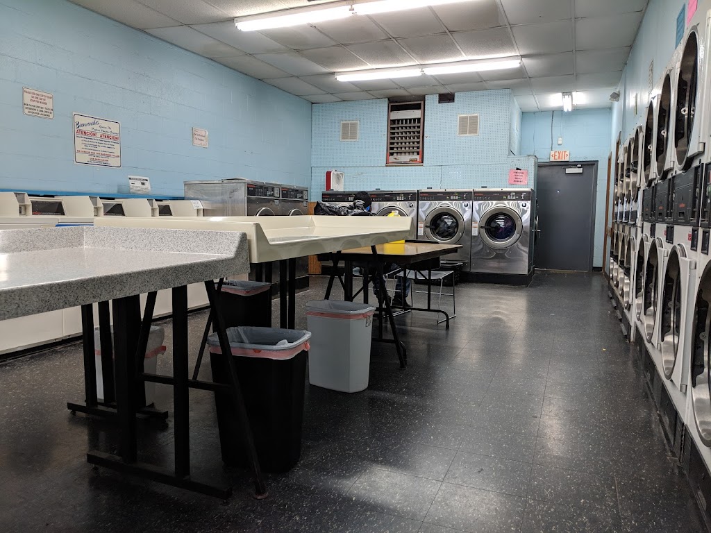 Wishy Washy Laundromat | 5430 W Broad St, Columbus, OH 43228, USA | Phone: (614) 851-1487