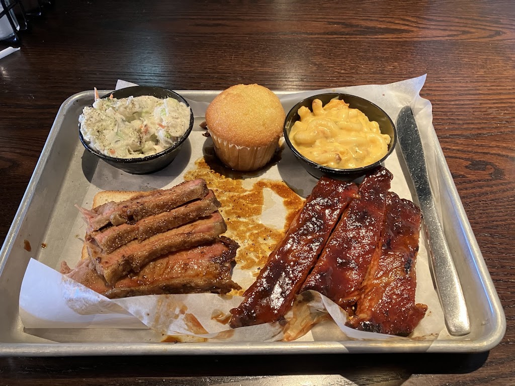 Famous Daves Bar-B-Que | 917 Cabelas Dr Ste 102, Fort Mill, SC 29708 | Phone: (803) 228-3311