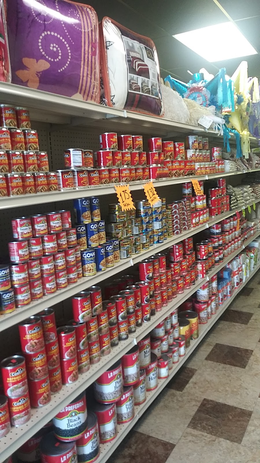 El Michoacano supermarket | 8727 Fields Ertel Rd, Cincinnati, OH 45249, USA | Phone: (513) 701-9186