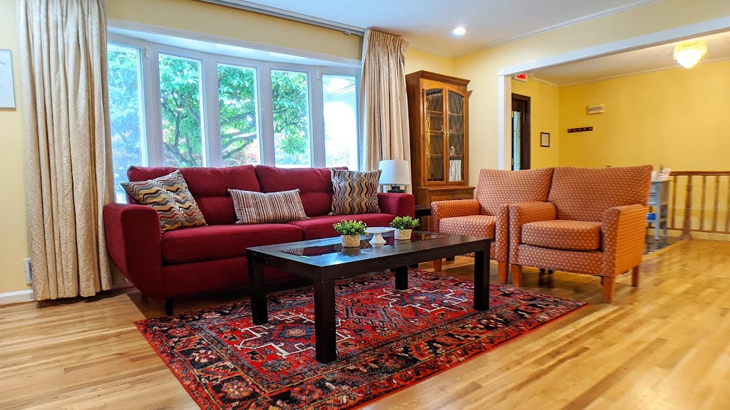 Montgomery Eldercare at Beaumont Road | 517 Beaumont Rd, Silver Spring, MD 20904, USA | Phone: (301) 655-1978