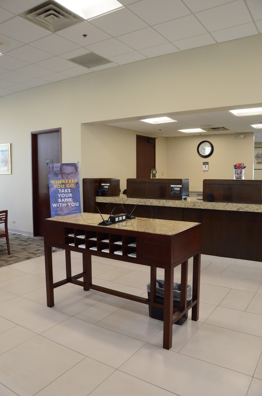 Suburban Bank & Trust | 400 W Lake St, Elmhurst, IL 60126 | Phone: (630) 758-1300