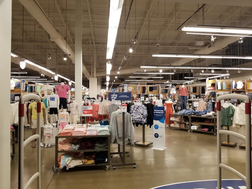 Old Navy Outlet | 3000 Grapevine Mills Pkwy Space #245, Grapevine, TX 76051, USA | Phone: (972) 355-3111