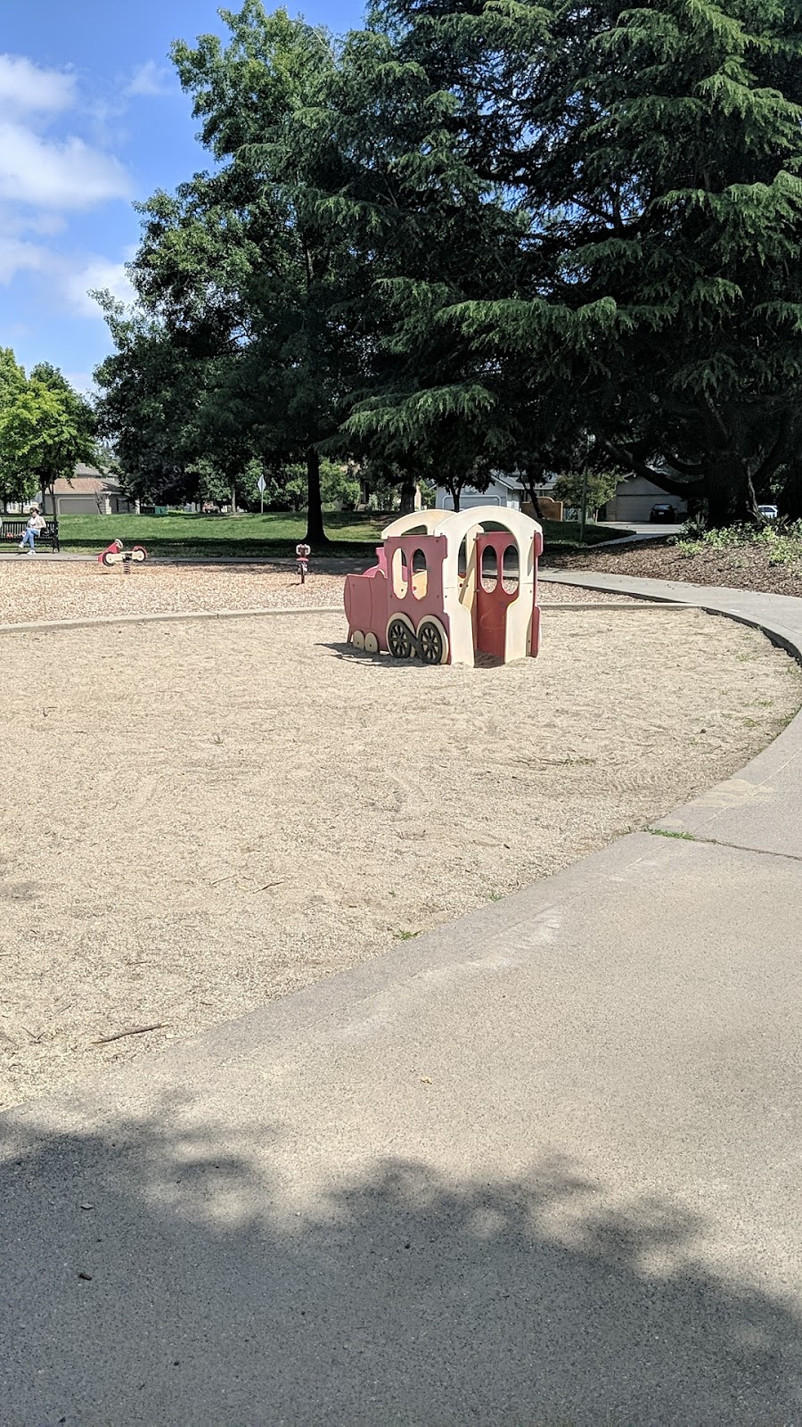 Lewis Park | 6570 Park Riviera Way, Sacramento, CA 95831, USA | Phone: (916) 808-5200