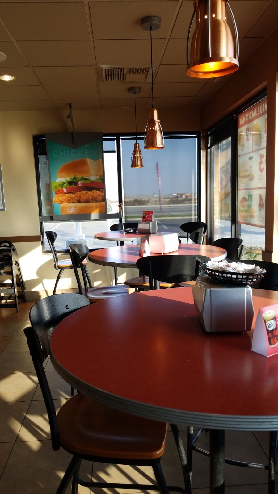 Jack in the Box | 19487 CA-65, Bakersfield, CA 93308, USA | Phone: (661) 399-9277