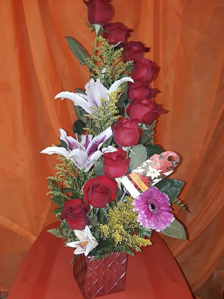 Rositas Flowers | 2025 N Long Beach Blvd suite c, Compton, CA 90221, USA | Phone: (310) 632-5268